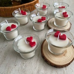 Handmade Heart Design Sweet Vanilla Scented Tea Light Candles (4 Per Set)